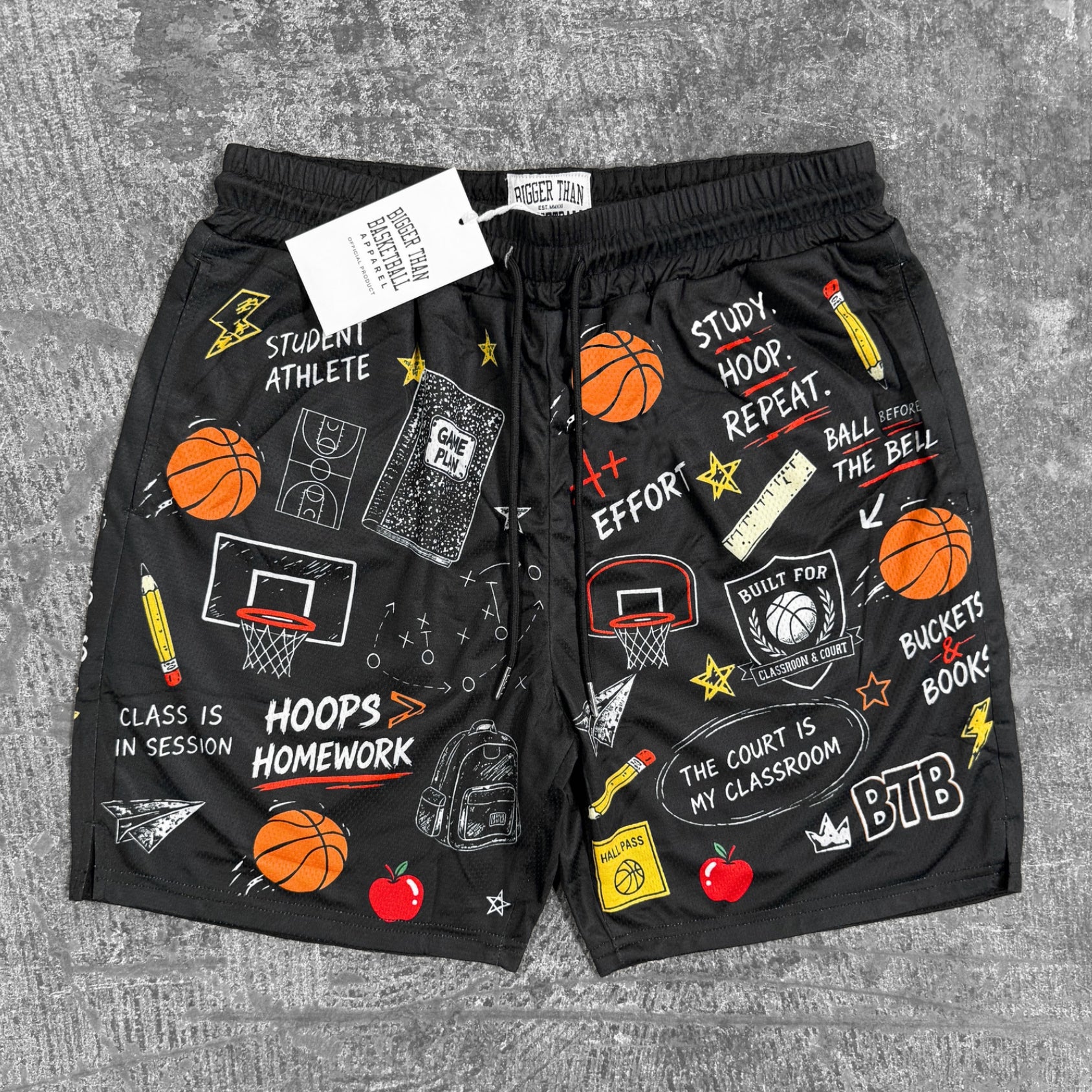 School of Buckets - Shorts - Black