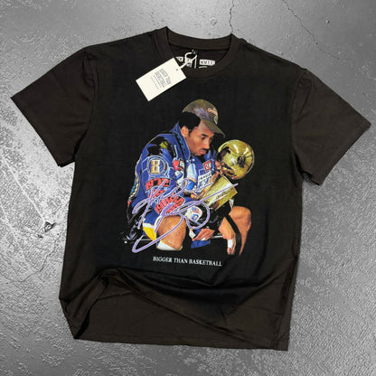 Kobe Trophy - T-Shirt - Black