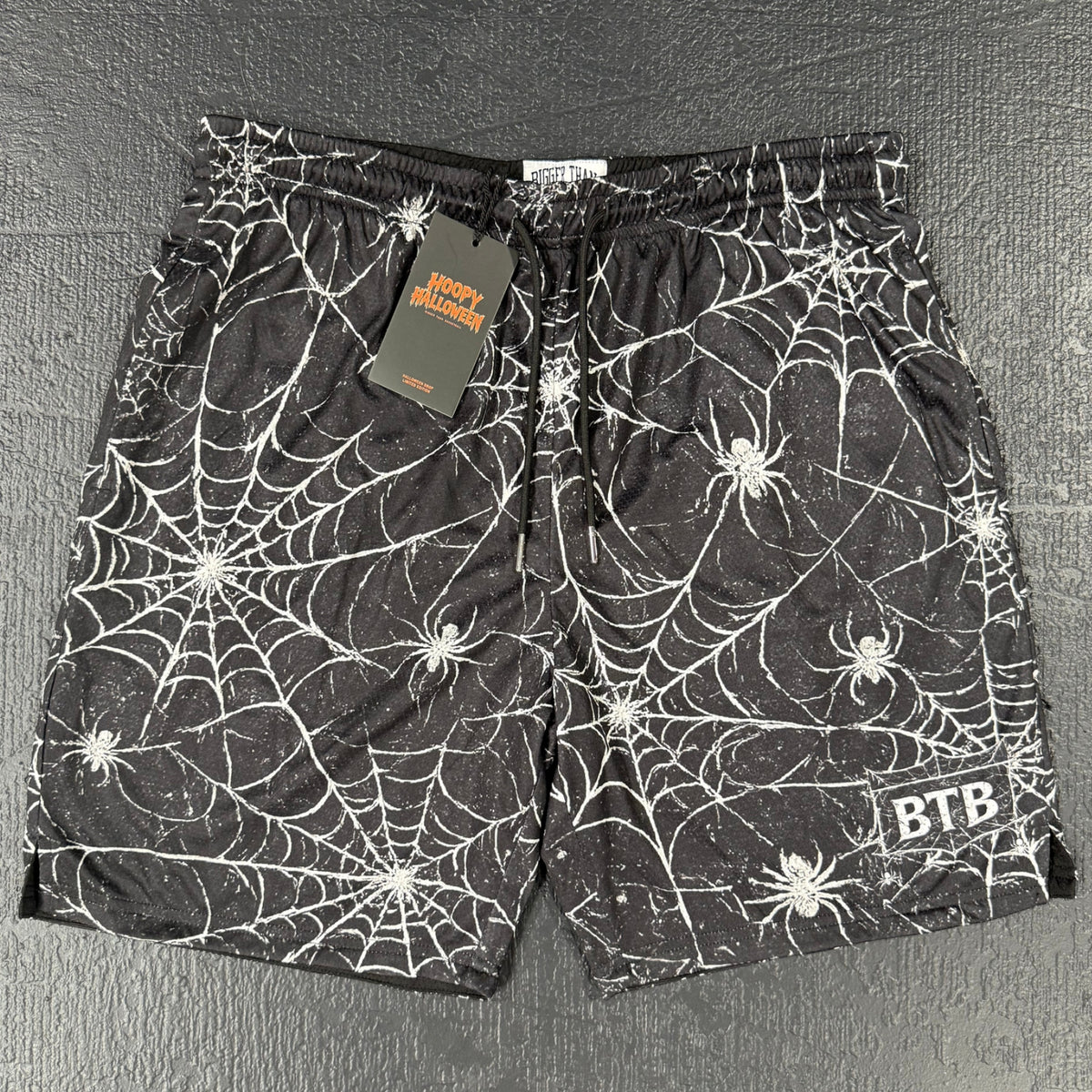 Spider Web - Shorts - Black