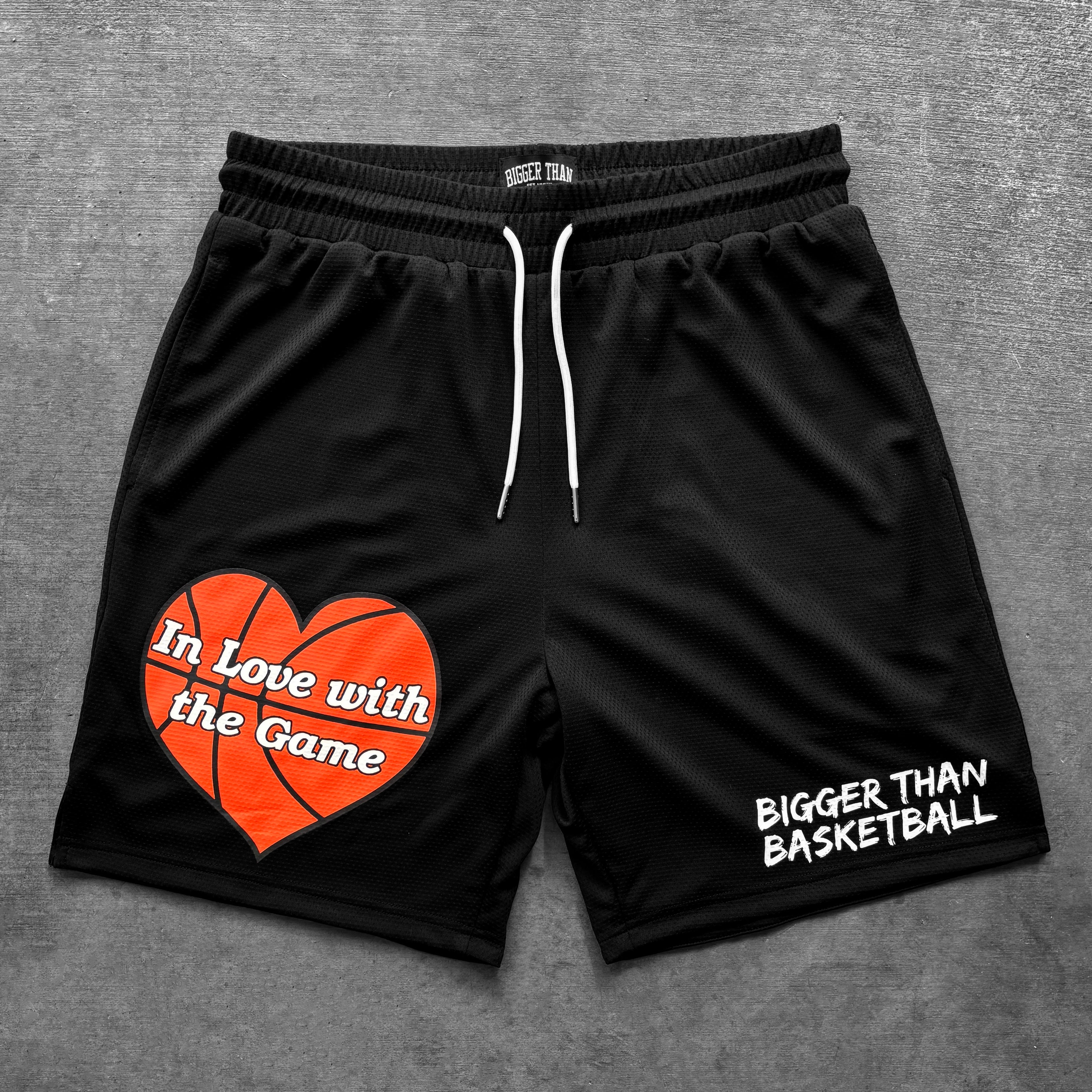 In Love With The Game - Shorts - Black