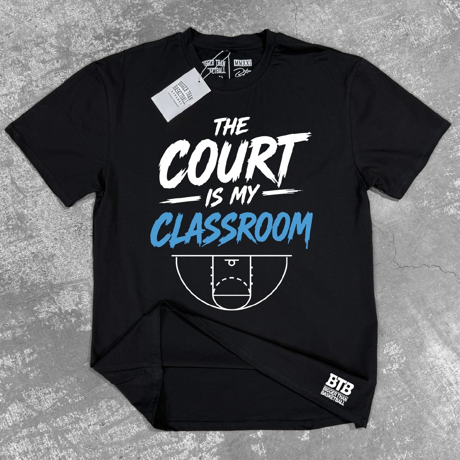 The Court is my Classroom - T-Shirt - Black